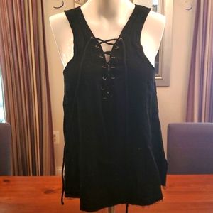 Nwt ROI top black lace up v neck xs